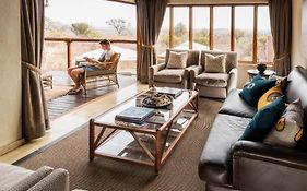 Impodimo Game Lodge